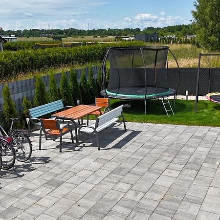 ,,DOMKI TRZY" Darłówko Wsch. Ujście-Darłowskie Exterior foto